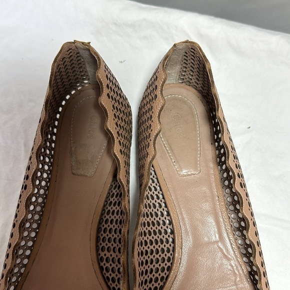 Chloe Lauren Perforated Scalloped Trim Flats, EU 42 - Picture 2 of 9